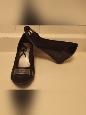 Anne Klein Black Sport Wedge Heels Size 7.5